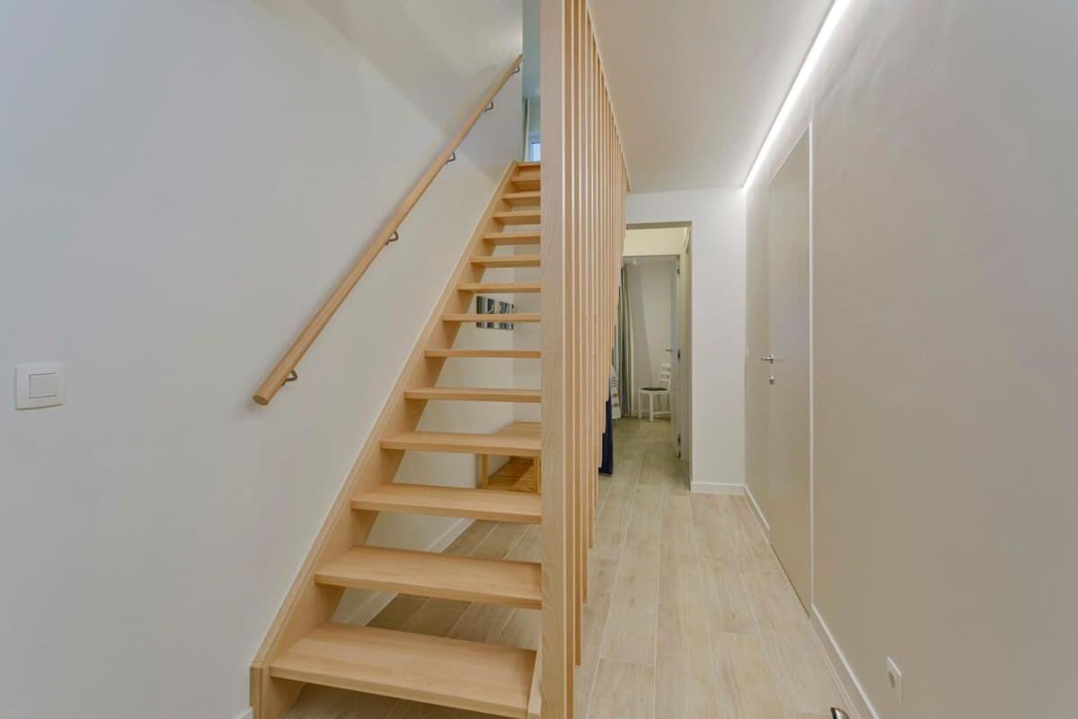 Huswell - Stunning Apartment At The Beachfront Of Де Хаан Екстериор снимка
